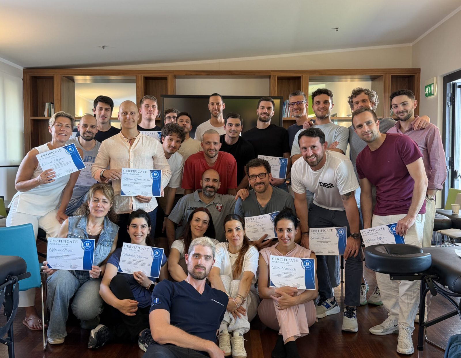 The Shoulder - Exercise and Manual Therapy, Milan (Italy). Maggio 2026